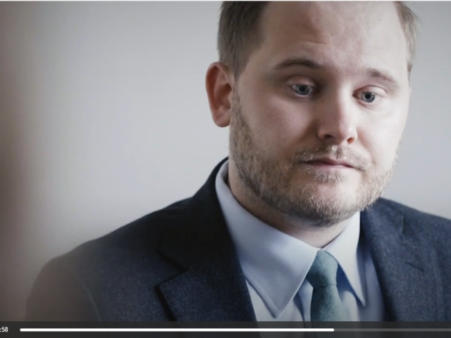 Nolltoleransen och SD:s Henrik Vinges kroppsspråk